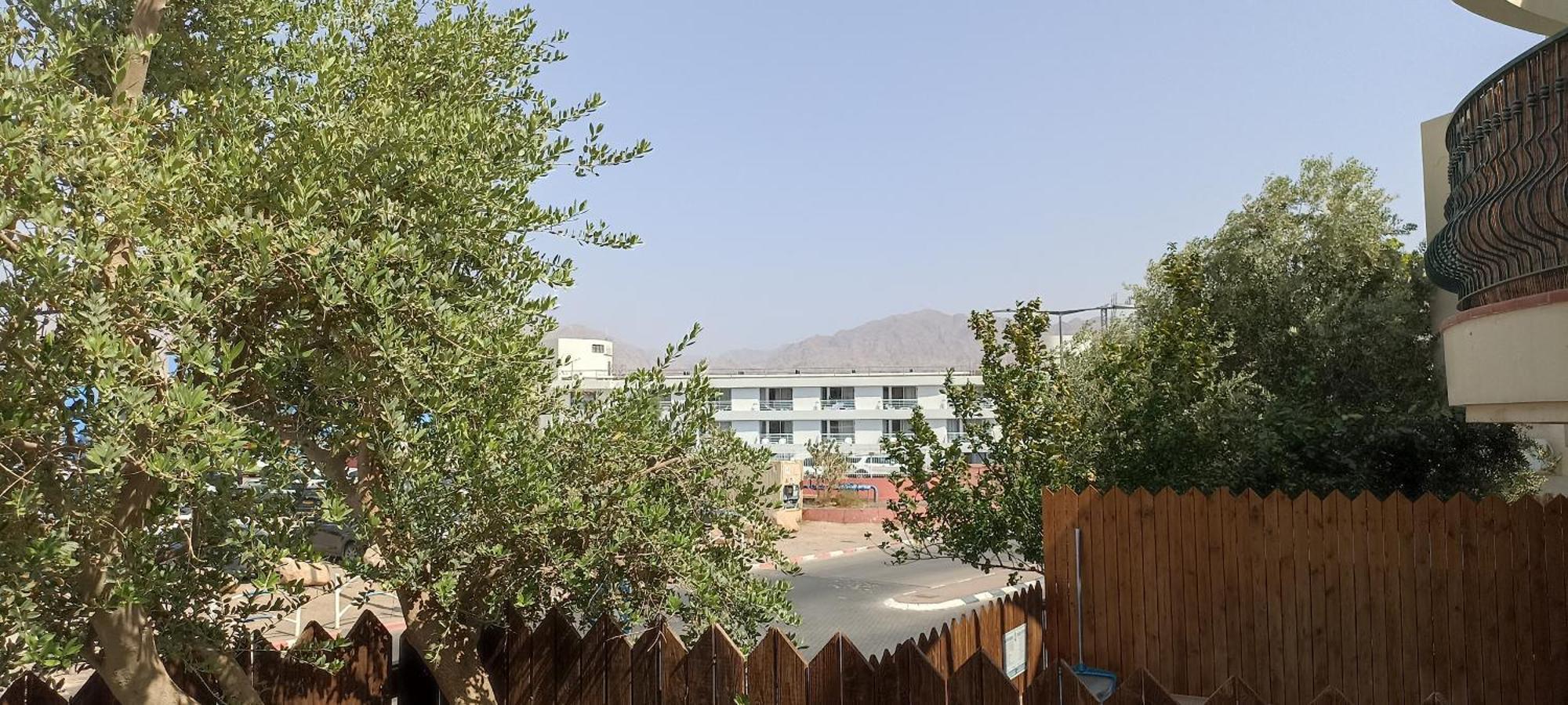 Apartment Amdar Village With Garden 埃拉特 外观 照片